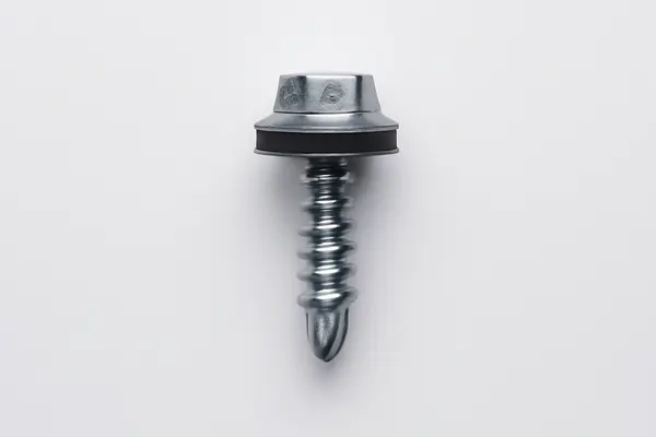 krovelnye-samorezy-5-5kh19-mm-s-epdm-prokladkoy.webp