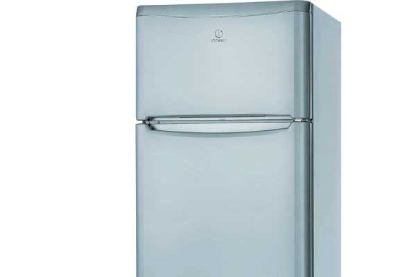 remont-kholodilnikov-indesit.webp
